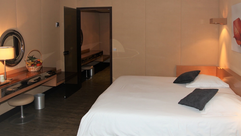 amiraute hotel golf deauville