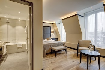 hotel monopol