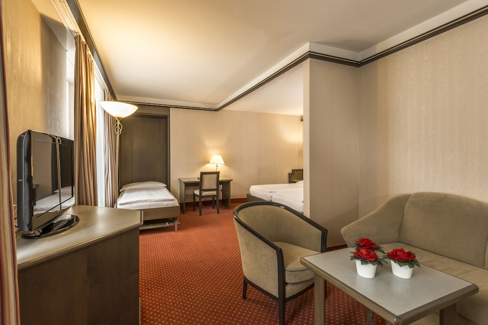 hotel monopol