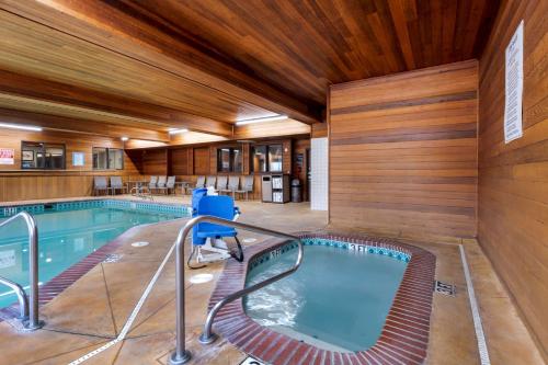 best western cascade inn and suites