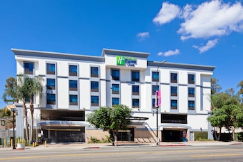 Holiday Inn Express & Suites Hollywood Walk Of Fame,Hollywood Hills>>Hollywood,3 star