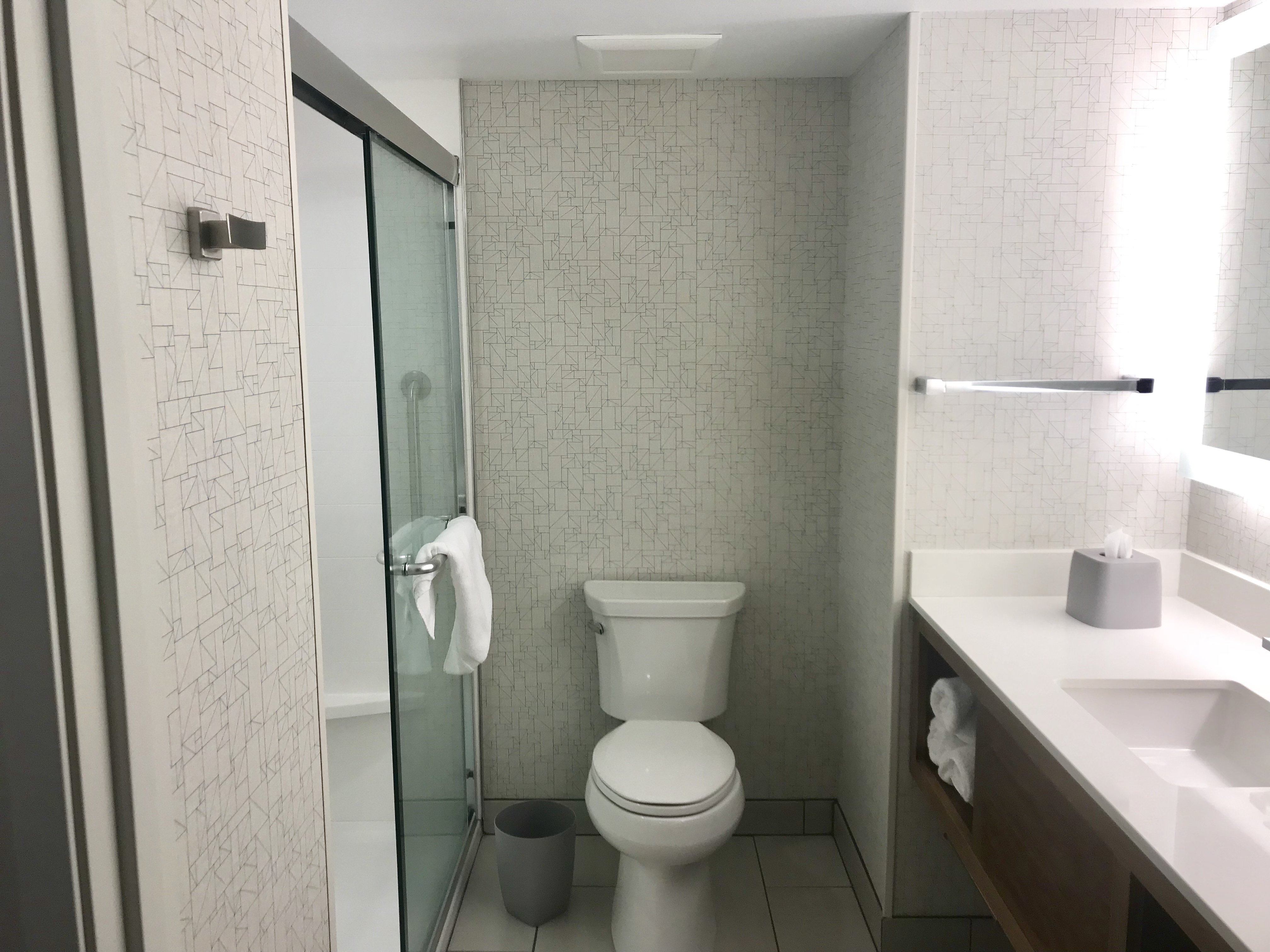 holiday inn express and suites pasadena los angeles