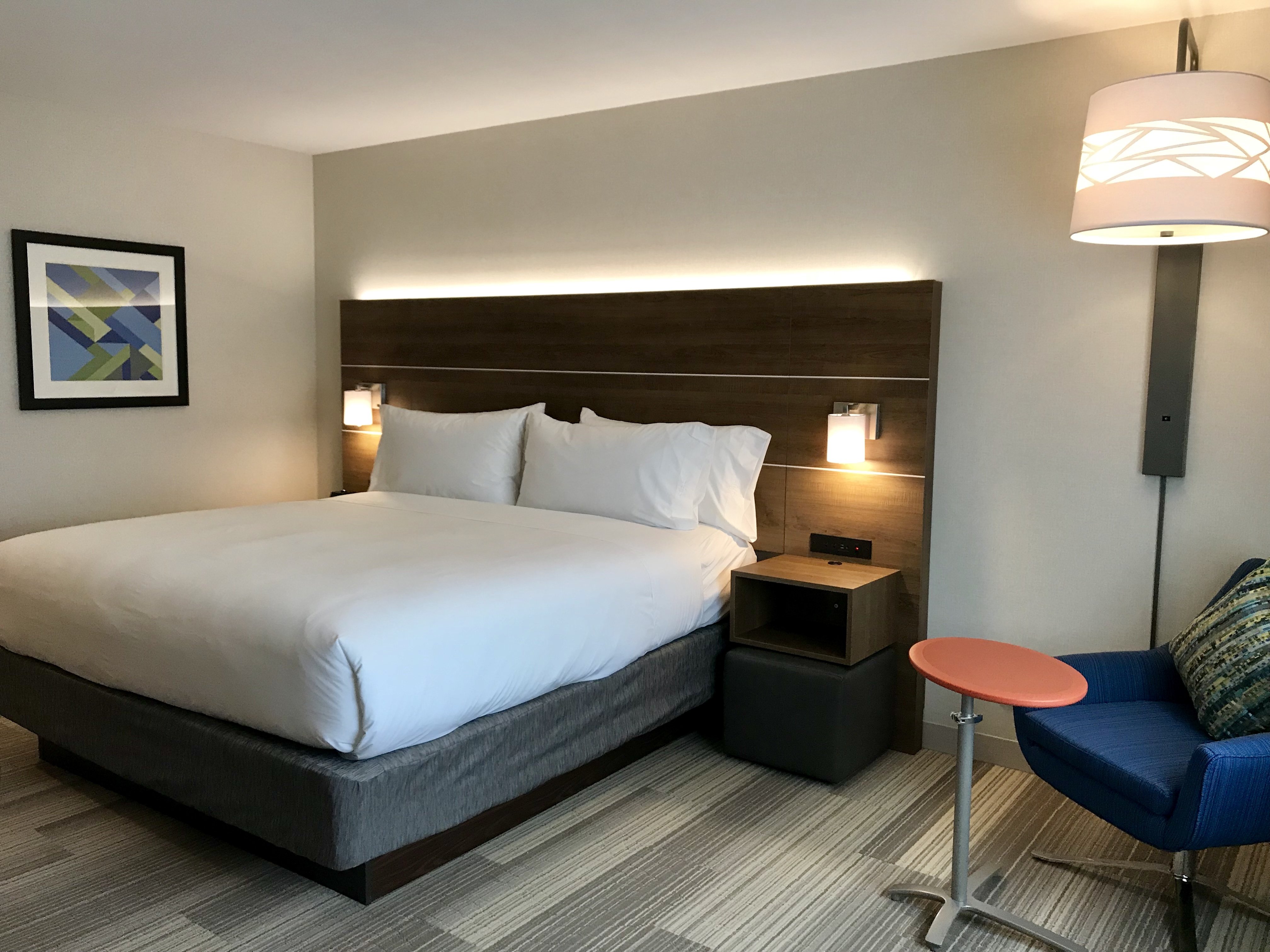 holiday inn express and suites pasadena los angeles