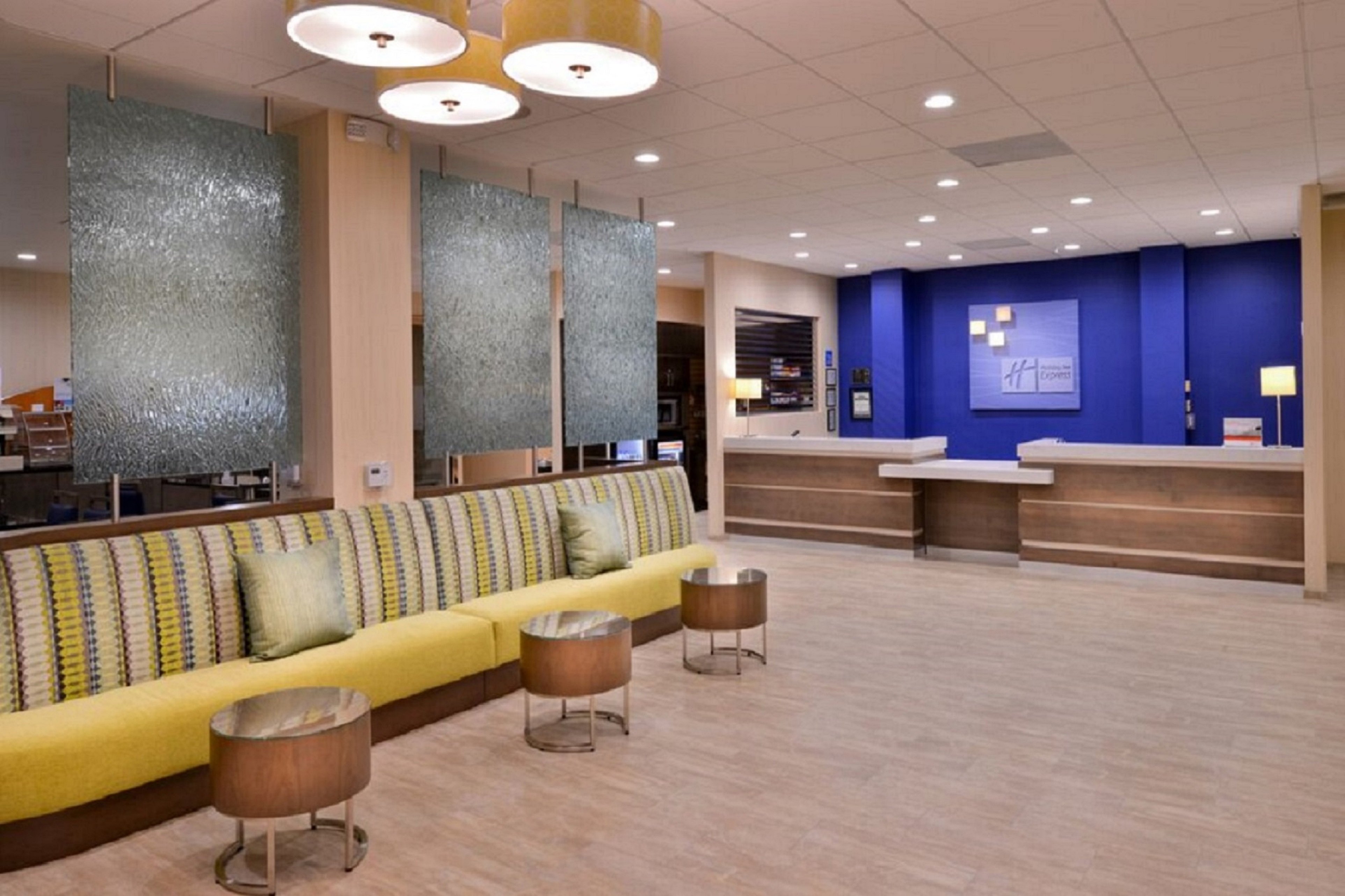 holiday inn express and suites pasadena los angeles