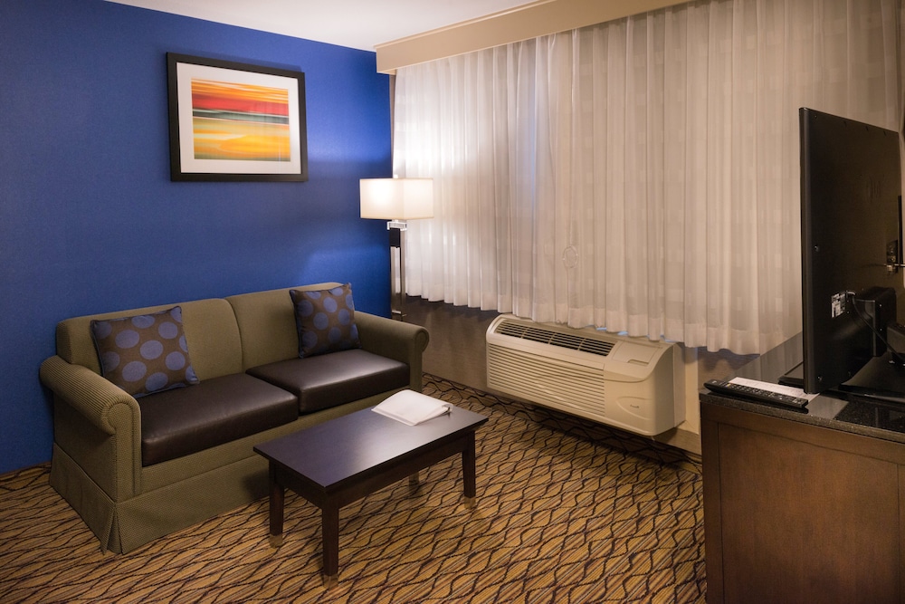 holiday inn express and suites pasadena los angeles