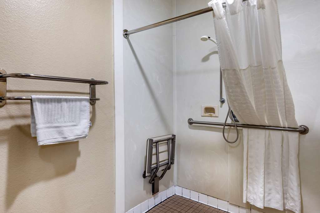 the hills inn eagle rock near old town pasadena