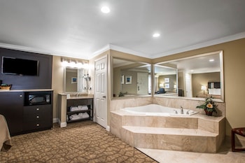 quality inn downey