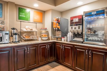 quality inn downey