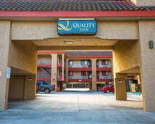 quality inn downey