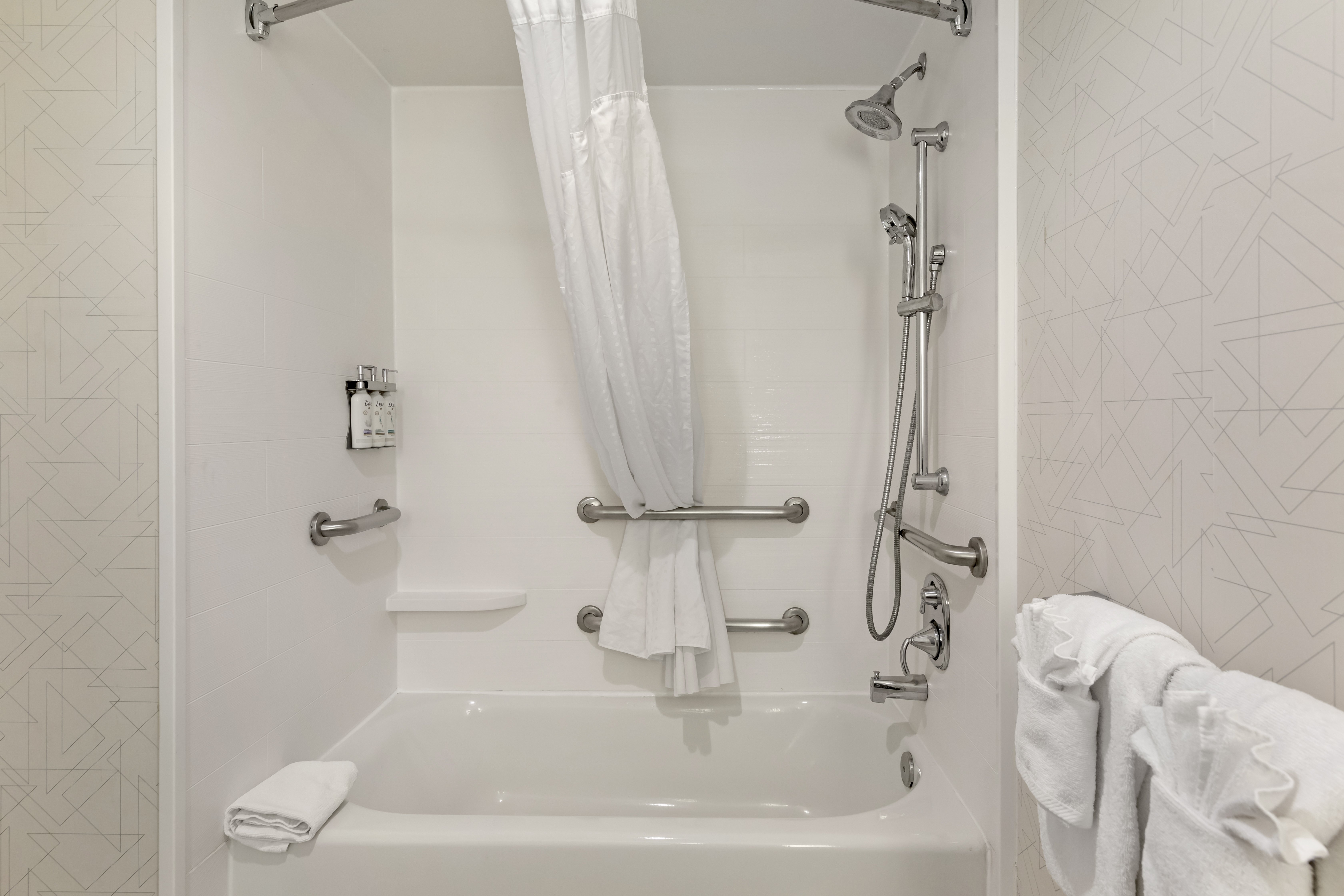 holiday inn express san bernardino colton