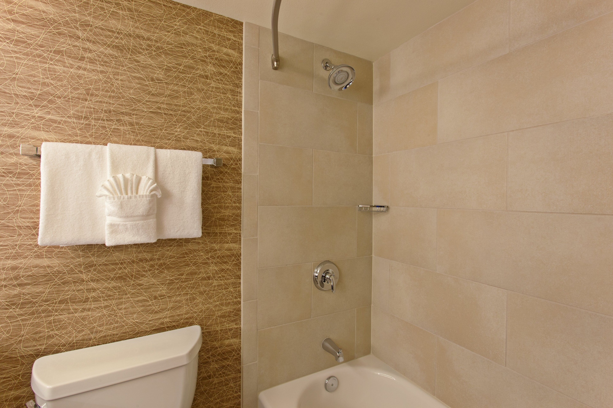 holiday inn express san bernardino colton