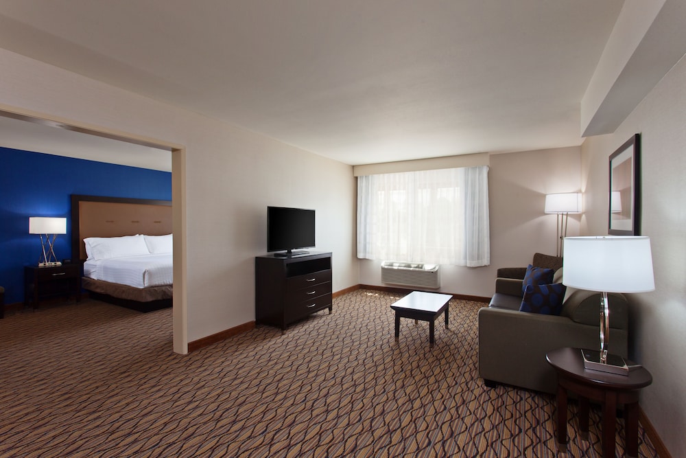 holiday inn express san bernardino colton