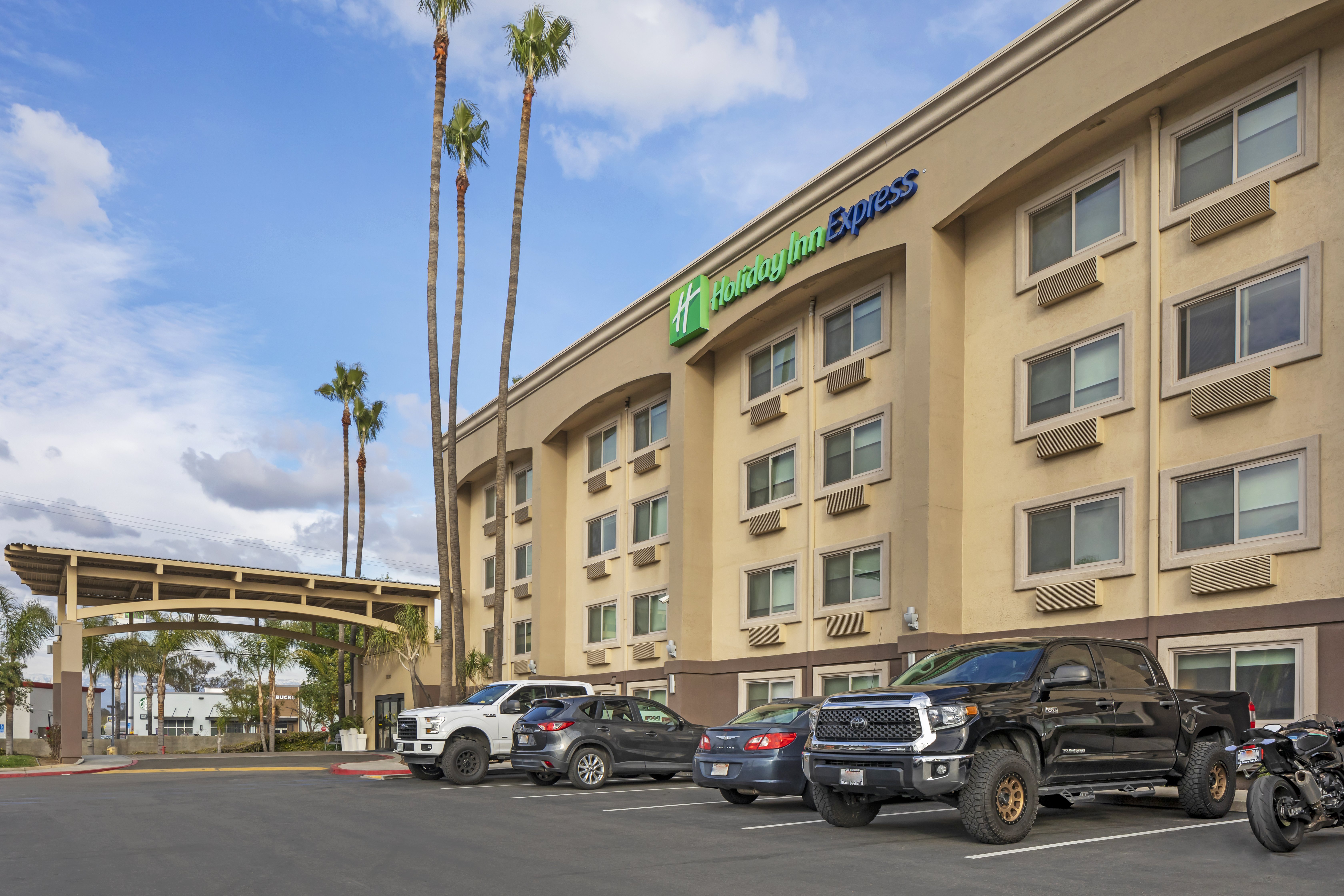 holiday inn express san bernardino colton