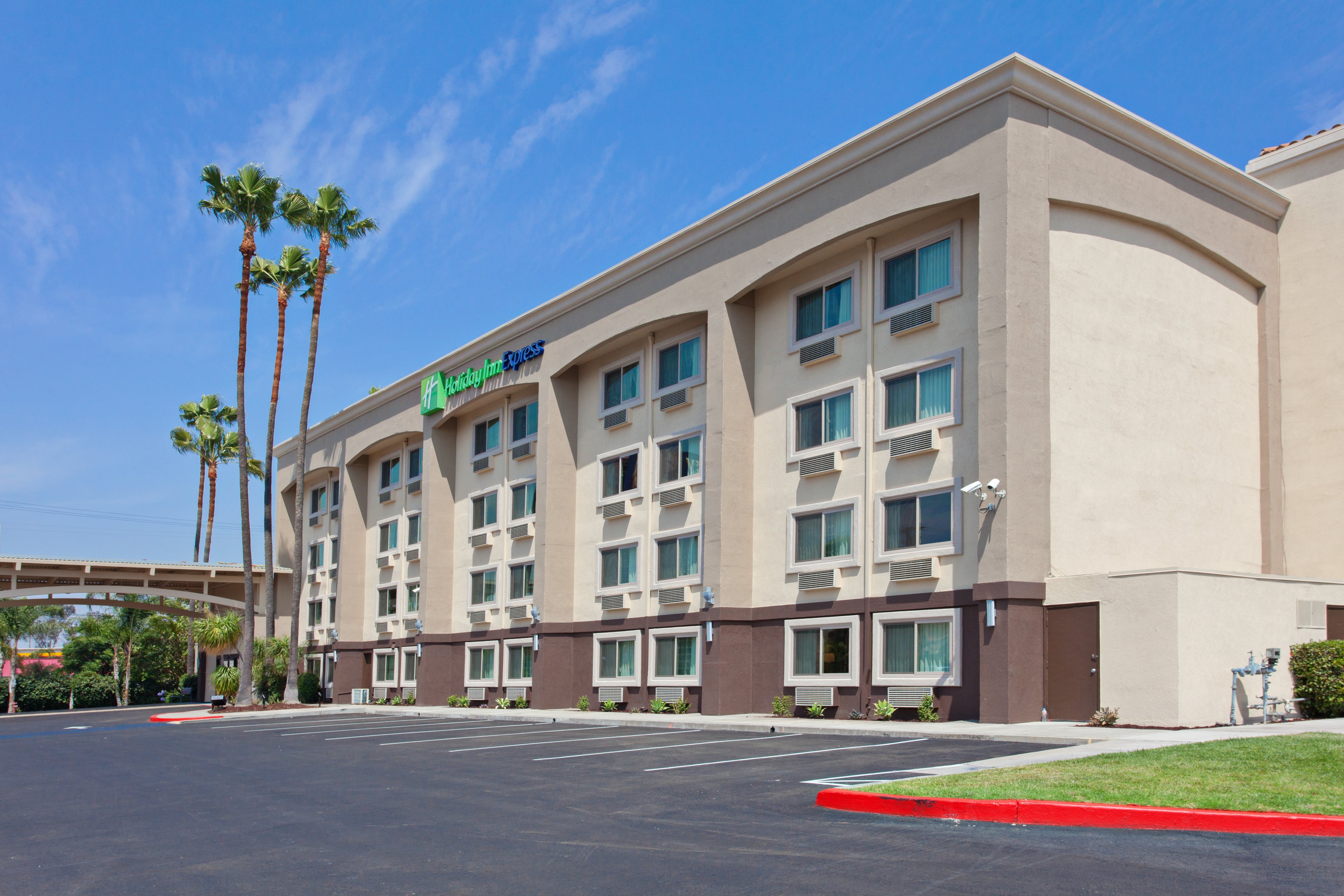 holiday inn express san bernardino colton