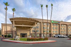 holiday inn express san bernardino colton