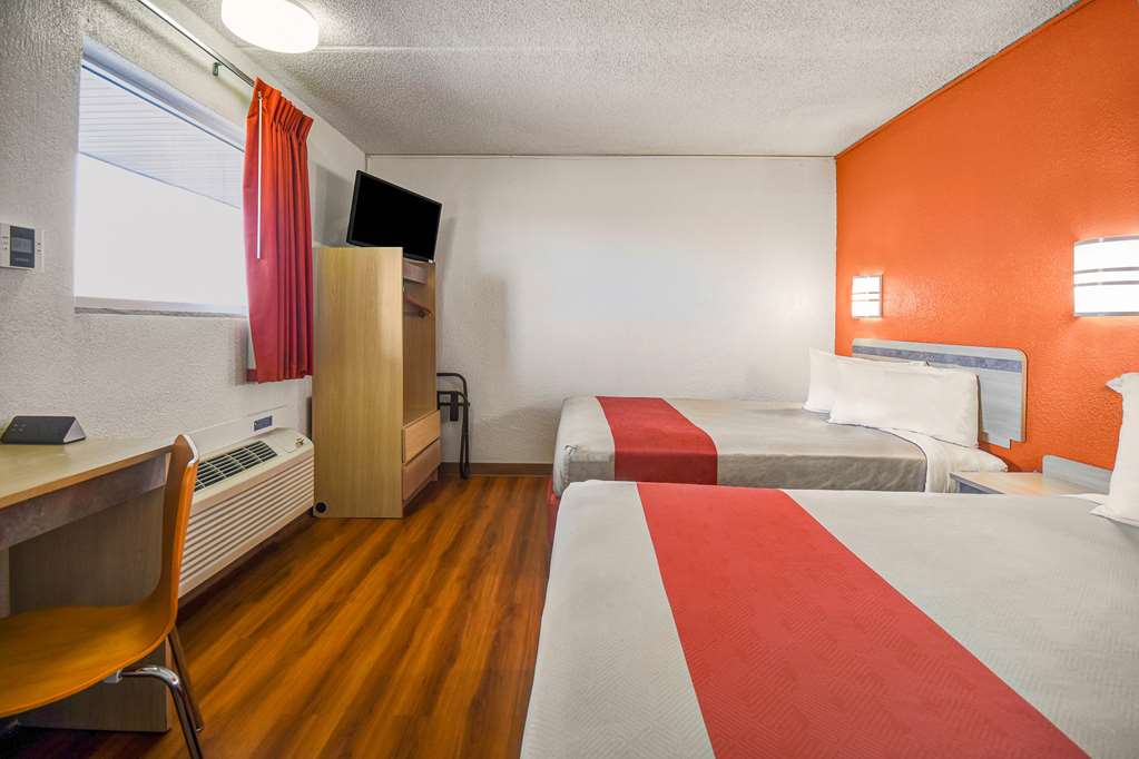 motel 6 cleveland intl airport n ridgeville