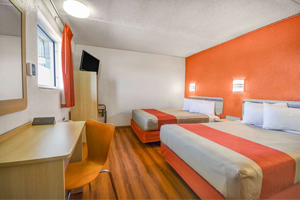 motel 6 cleveland intl airport n ridgeville
