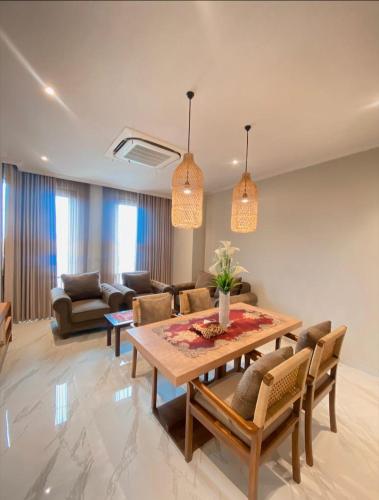 kayangan cafe and residence