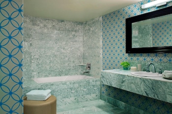 Hyatt Centric Delfina Santa Monica,Los Angeles>>California,4 star