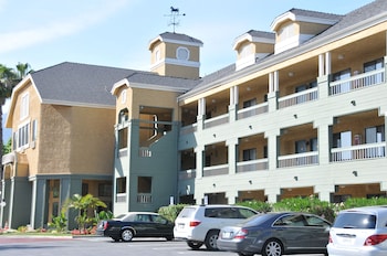 Oak Tree Inn,Los Angeles>>Arcadia,2 star