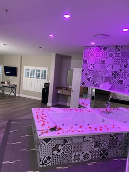 mid city inn and suites