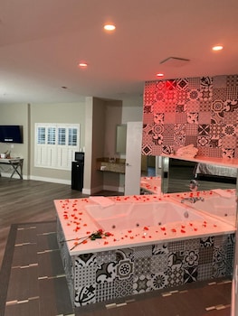 mid city inn and suites