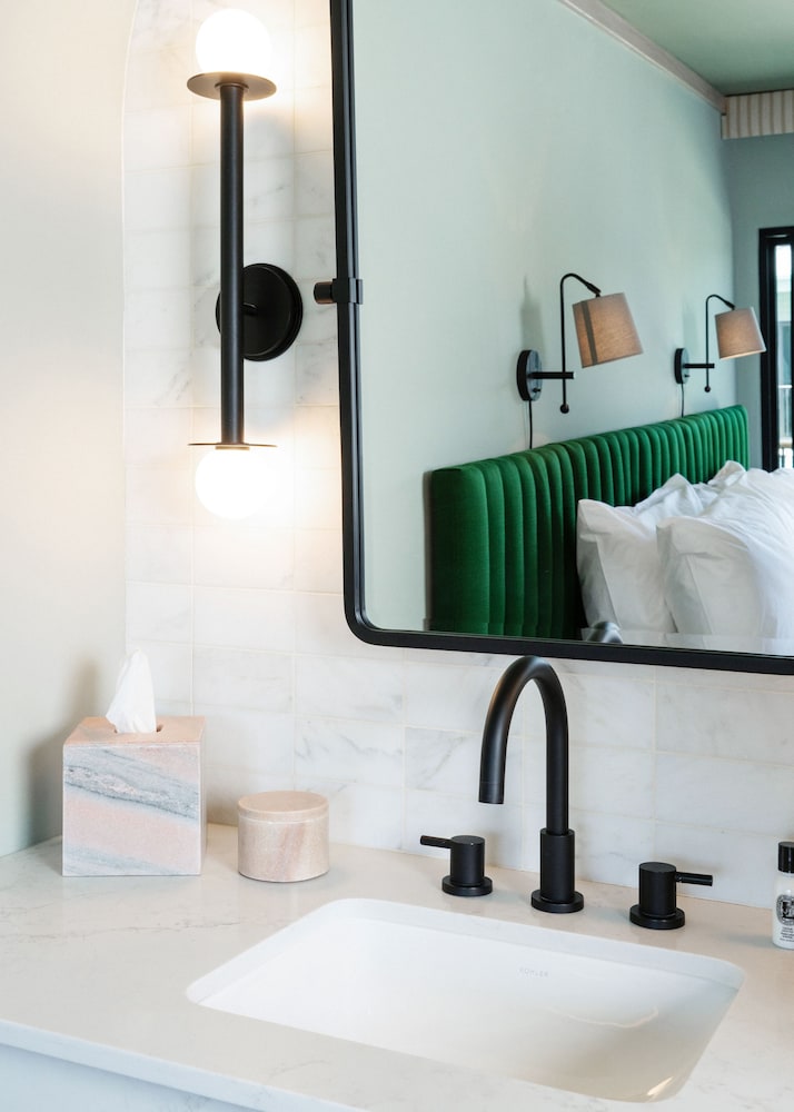 palihotel hollywood near universal studios