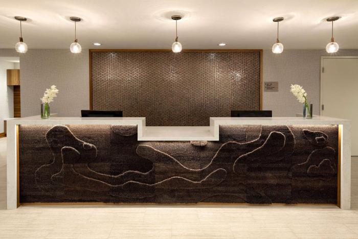 redondo beach hotel tapestry collection by hilton