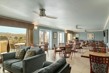 harrahs laughlin beach resort and casino