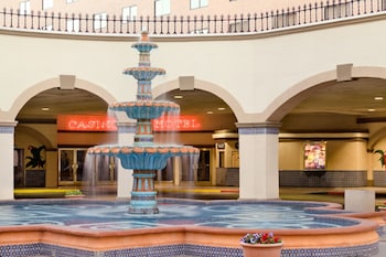 harrahs laughlin beach resort and casino
