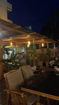 hotel angel beach