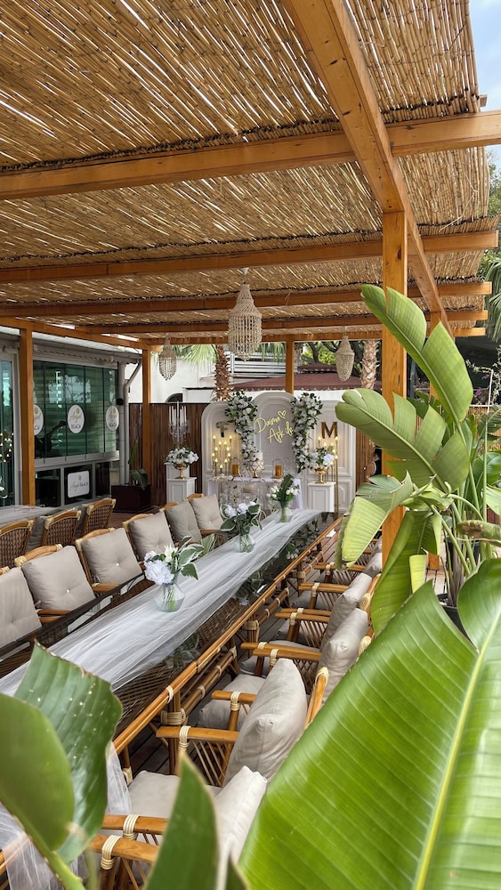 hotel angel beach