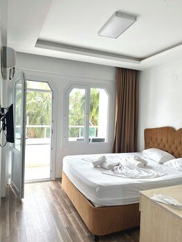 hotel angel beach