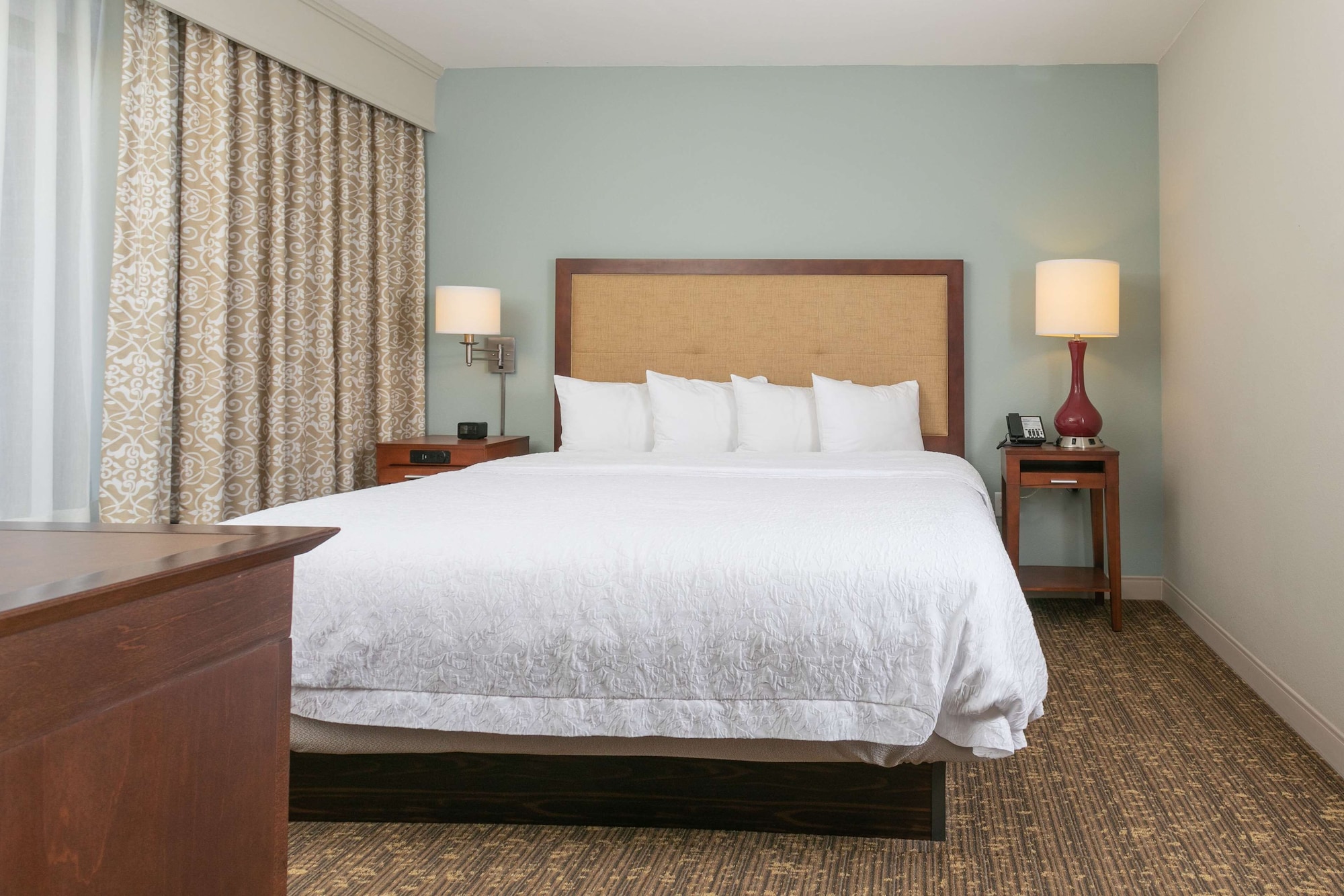 hampton inn and suites nashville green hills
