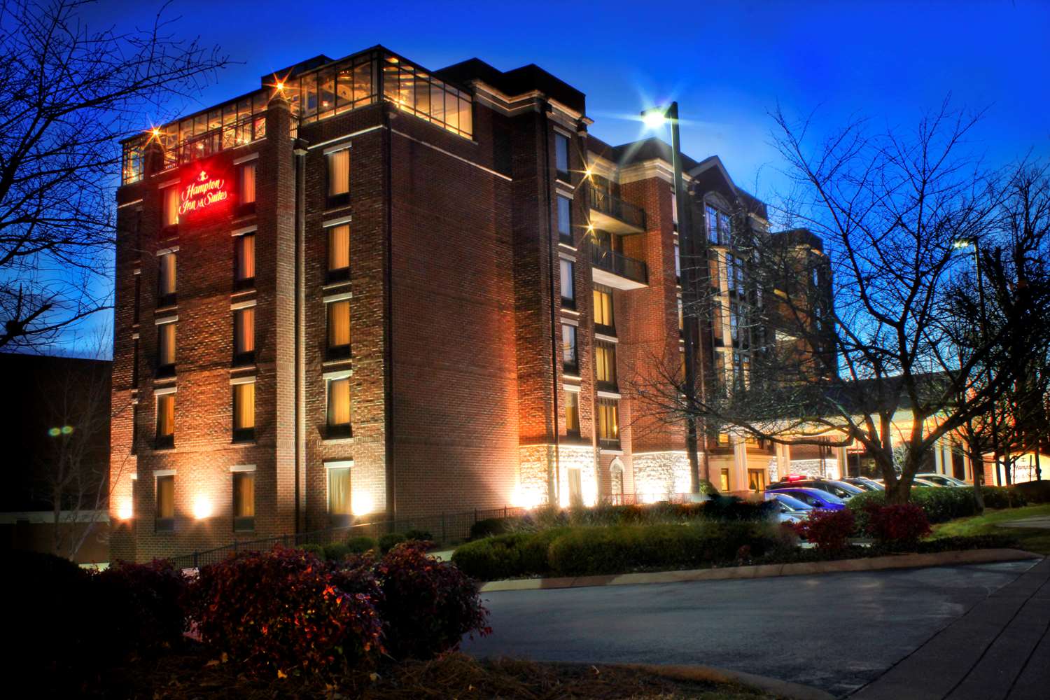 hampton inn and suites nashville green hills