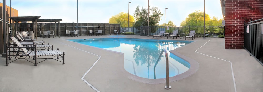 hampton inn and suites nashville green hills