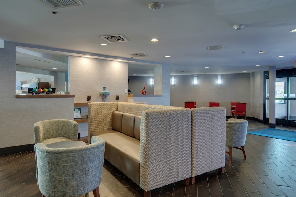 holiday inn express w i40 whitebridge road by ihg