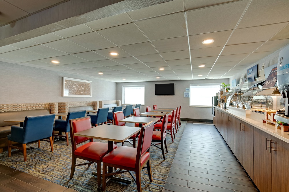 holiday inn express w i40 whitebridge road by ihg