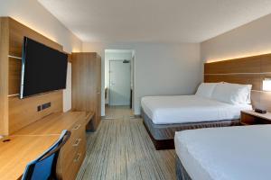 holiday inn express w i40 whitebridge road by ihg