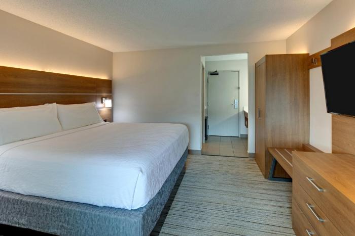 holiday inn express w i40 whitebridge road by ihg