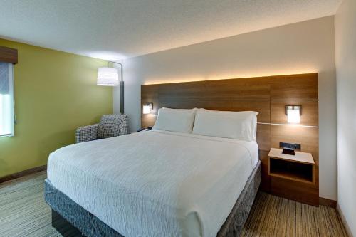 holiday inn express w i40 whitebridge road by ihg