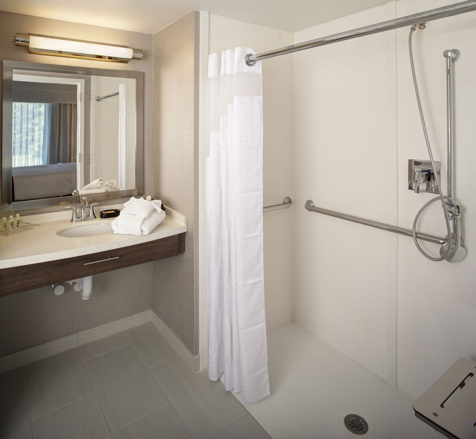 holiday inn franklin cool springs by ihg