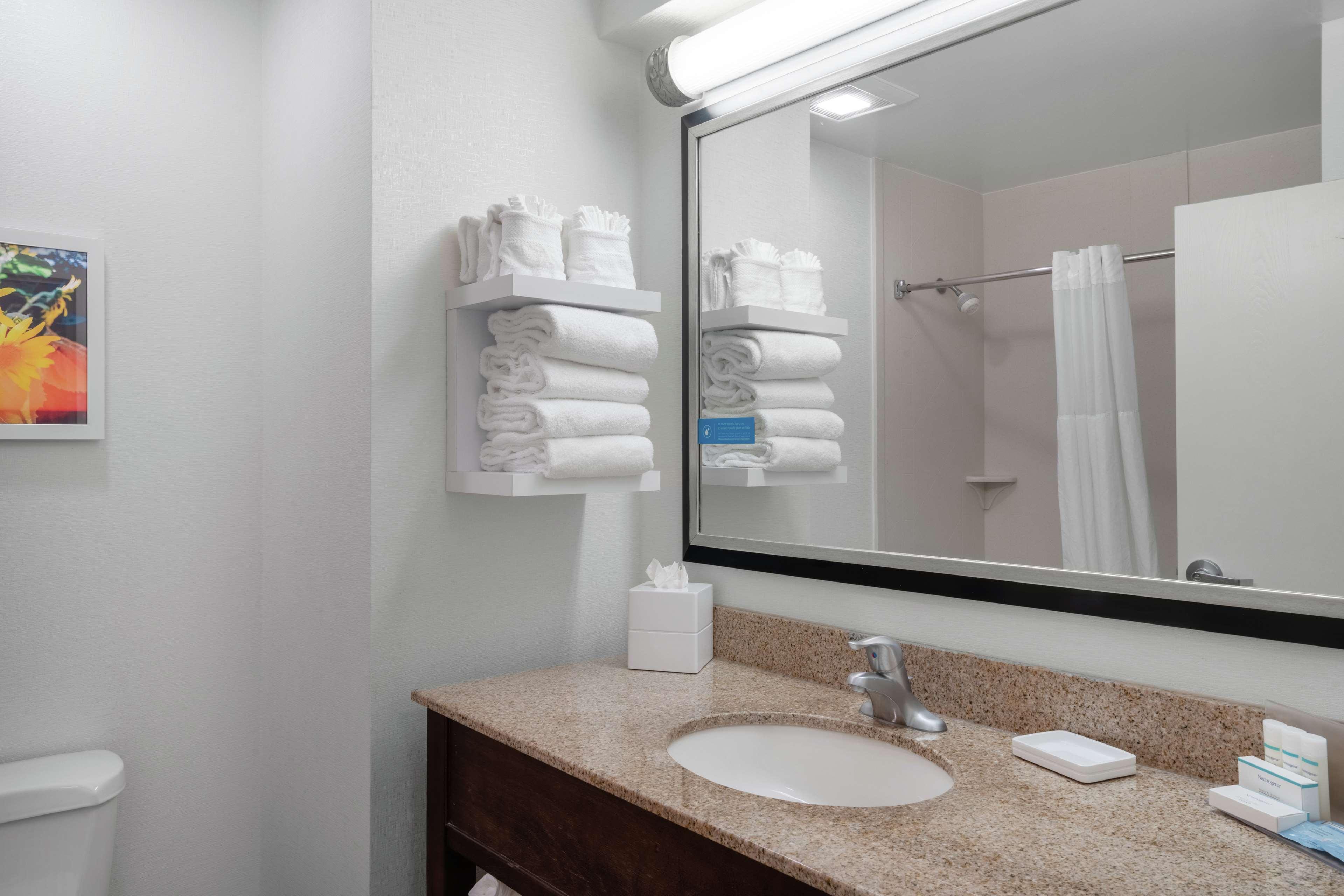 hampton inn and suites nashville franklin cool springs
