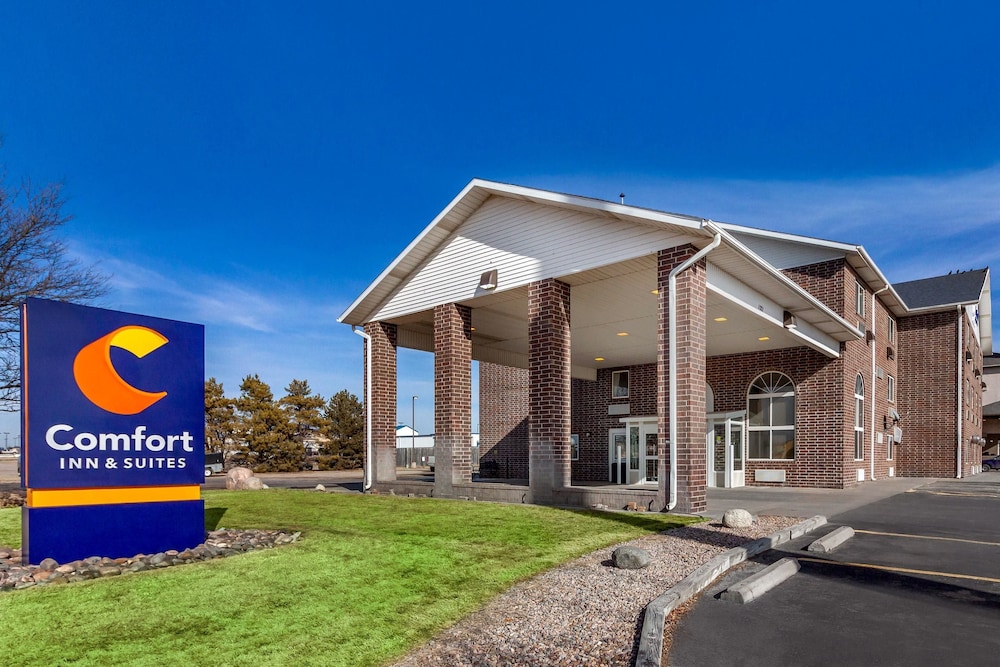 comfort inn and suites hays i 70