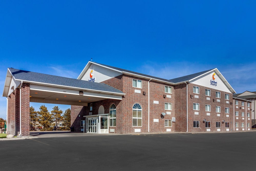 comfort inn and suites hays i 70