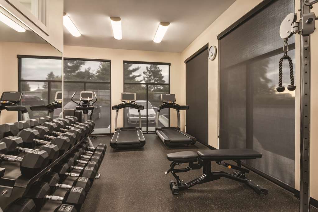 radisson hotel and conference center rockford
