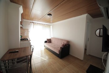 apart 48