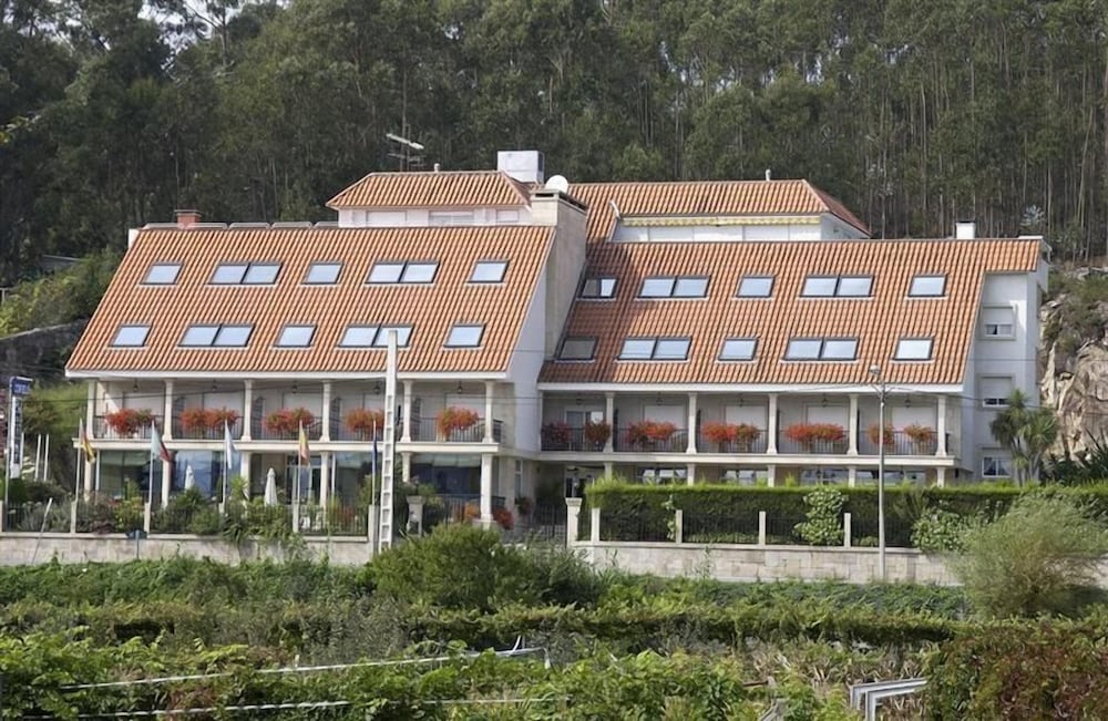 hotel villa covelo
