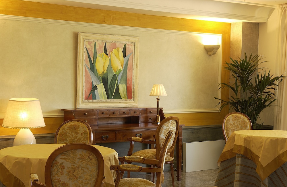 hotel villa covelo