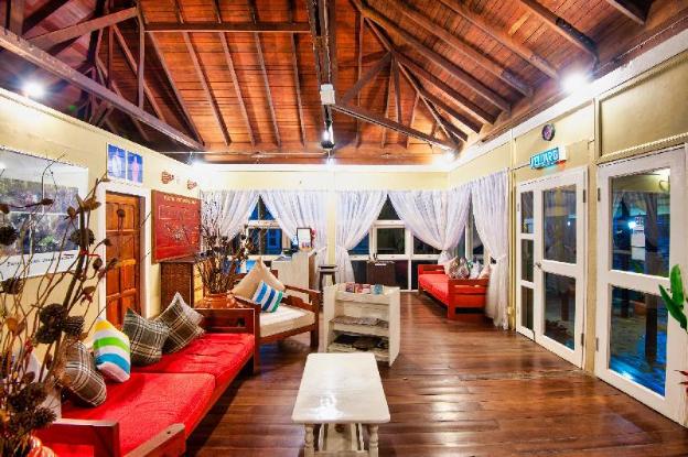 sutera sanctuary lodges at poring hot springs